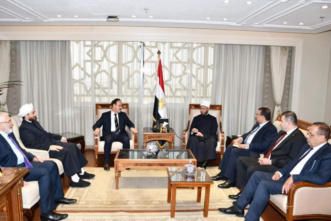وزير الأوقاف يستقبل رئيس ديوان الوقف السنى العراقى والوفد المرافق له 