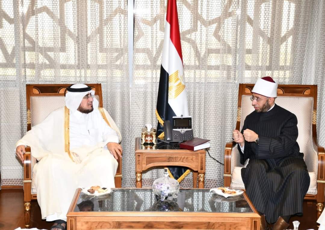 وزير الأوقاف يستقبل وكيل وزارة الأوقاف القطرية لشئون الدعوة والمساجد 