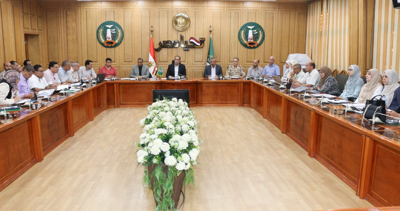 نائب محافظ المنوفية يتابع مشروعات "حياة كريمة" و النظافة و الإشغالات و التصالح