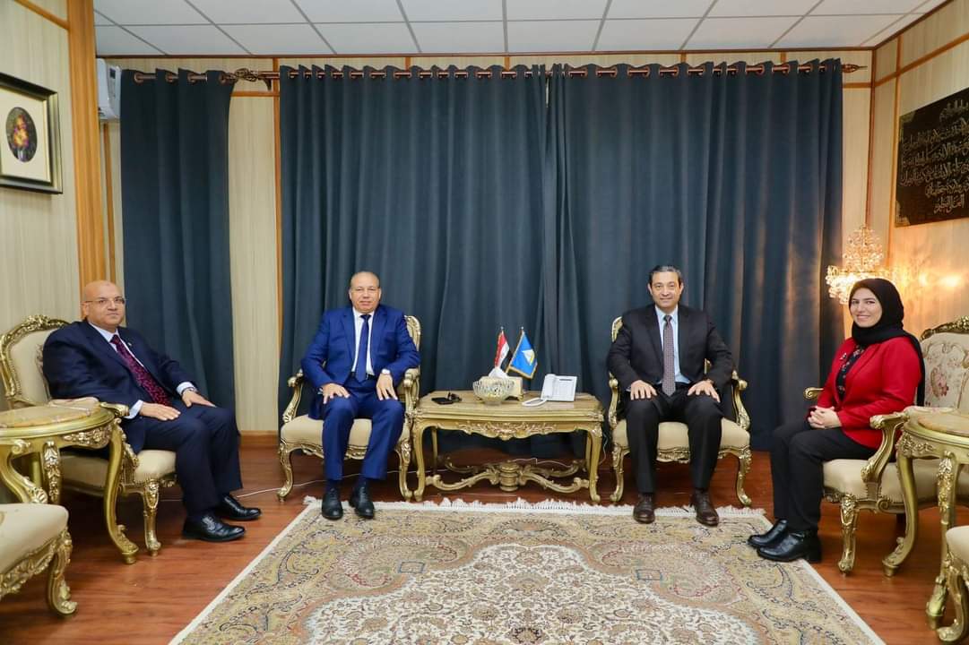 محافظ دمياط بحث مع رئيس جامعة المنصورة تعزيز التعاون المشترك 
