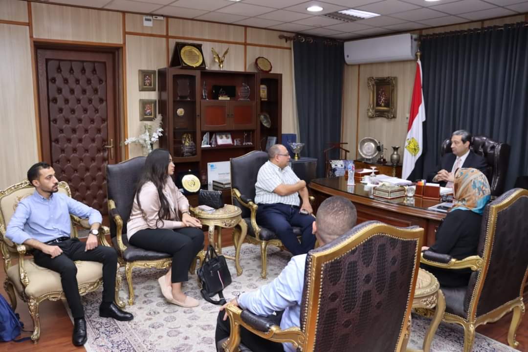 محافظ دمياط يتابع مستجدات مشروعات " حياة كريمة " بمركز كفر سعد 