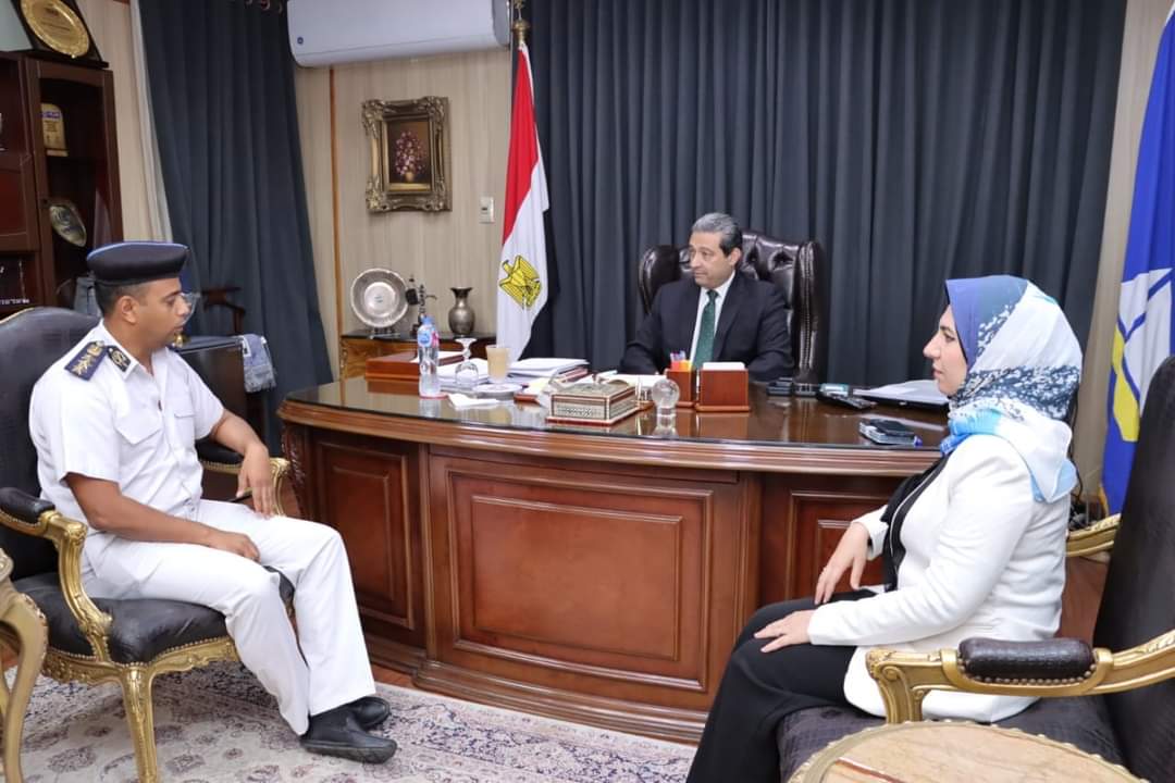 محافظ دمياط بحث مع "التل" تحقيق السيولة المرورية بالمناطق والمحاور الرئيسية 