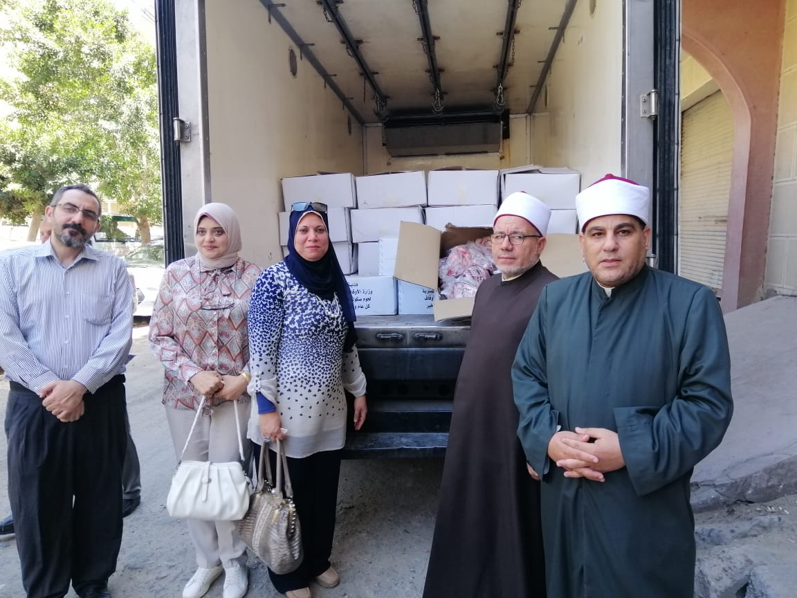 أوقاف البحيرة توزع 2 طن لحوم «صكوك الأضاحي» .. على مستحقيها بالقرى الأكثر إحتياجاً