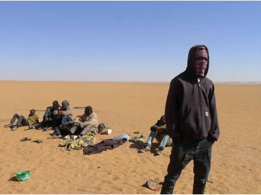 مصرع 50 مهاجرا .. في رحلة عبر الصحراء بين النيجر وليبيا