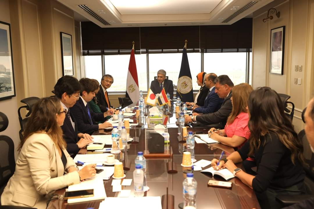 تبادل الخبرات والتدريب مع اليابان فى مجال السياحة والآثار