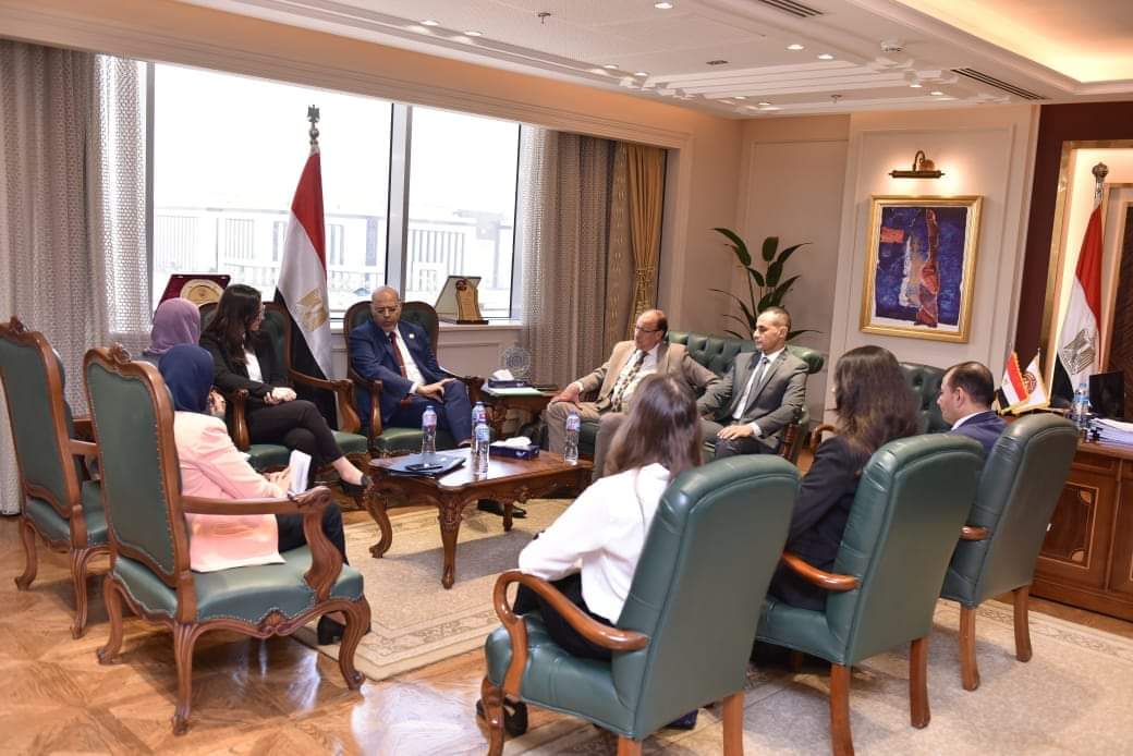 وزير العمل يبحث مع وفد "فريدريش ايبرت الألمانية"..الملفات المُشتركة