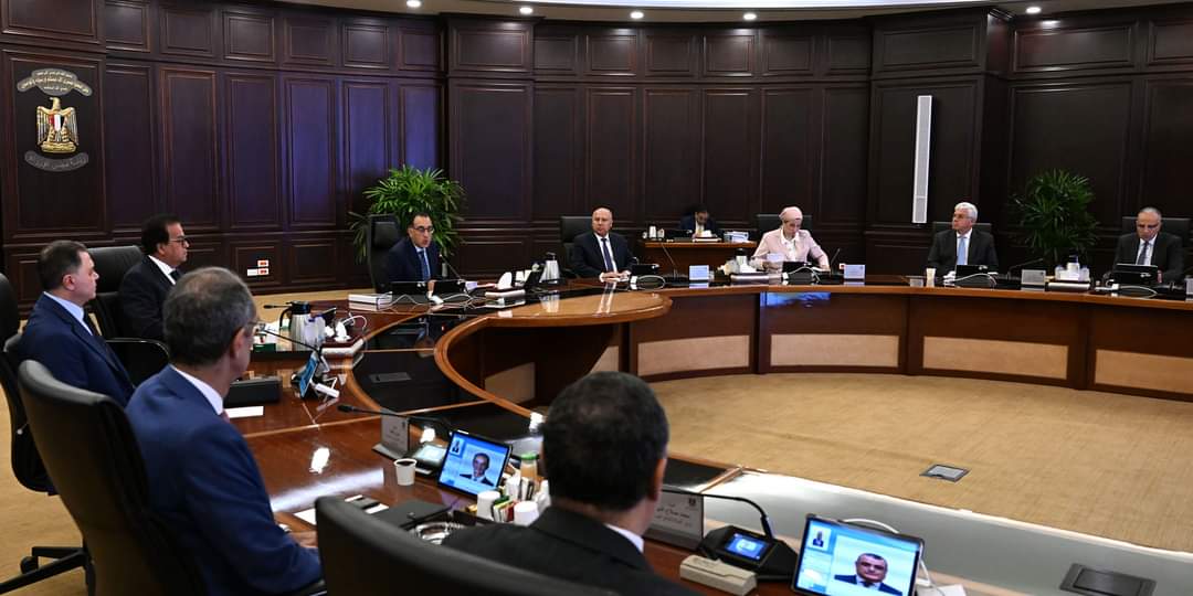 رئيس الوزراء: توجيهات رئاسية بمواصلة الجهد لتعزيز توطين الصناعات الواعدة ونقل التكنولوجيا