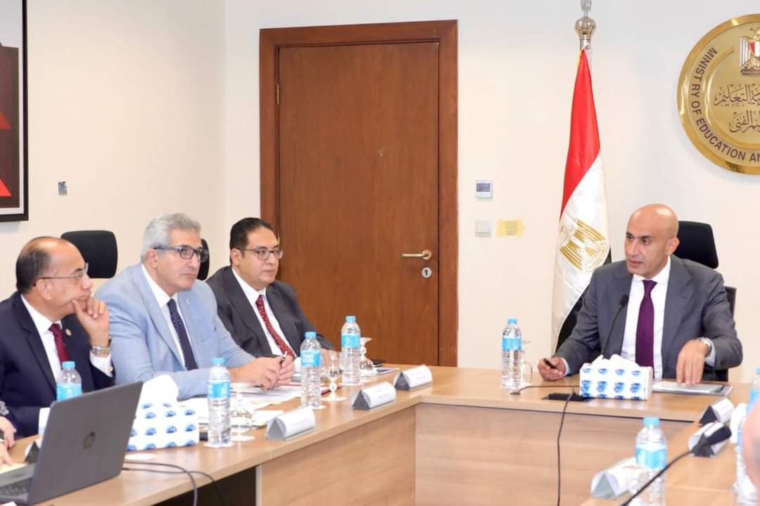 21 سبتمبر بدء العام الدراسى الجديد.. و25 يناير أجازة نصف العام