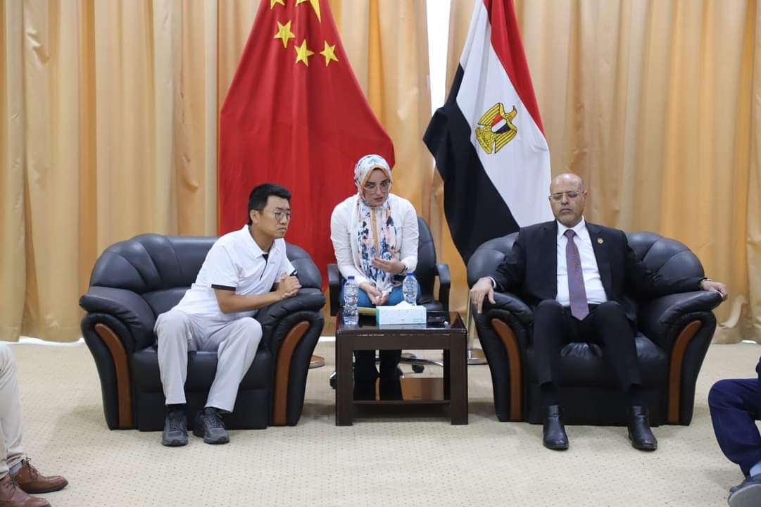 وزير العمل.. يزور " تيدا مصر للإستثمار"