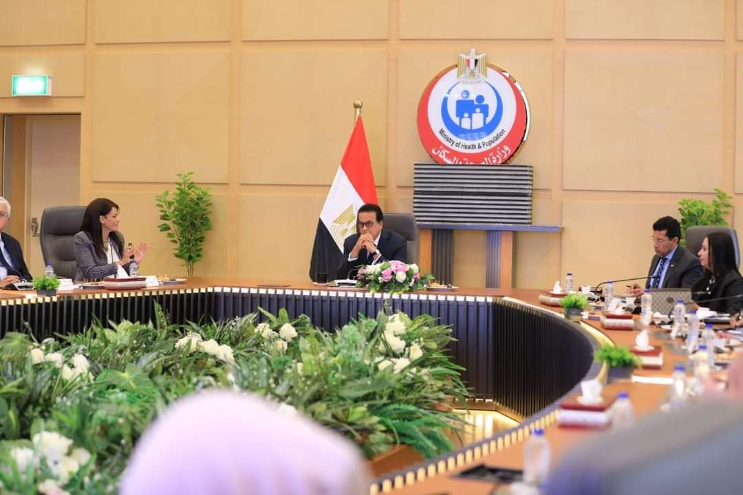نائب رئيس الوزراء : تشكيل لجنة وزارية لتنفيذ مشروع متكامل يحقق المواءمة بين مخرجات الدراسة وسوق العمل