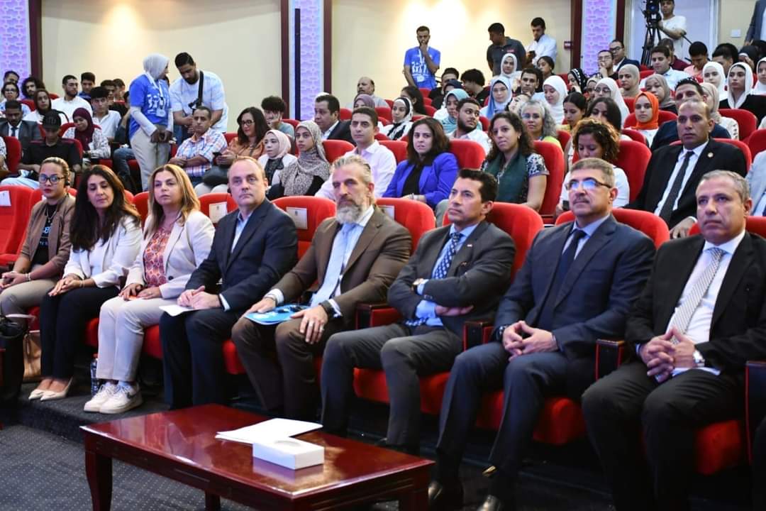 وزير الرياضة يشهد احتفالية اليوم العالمى للشباب