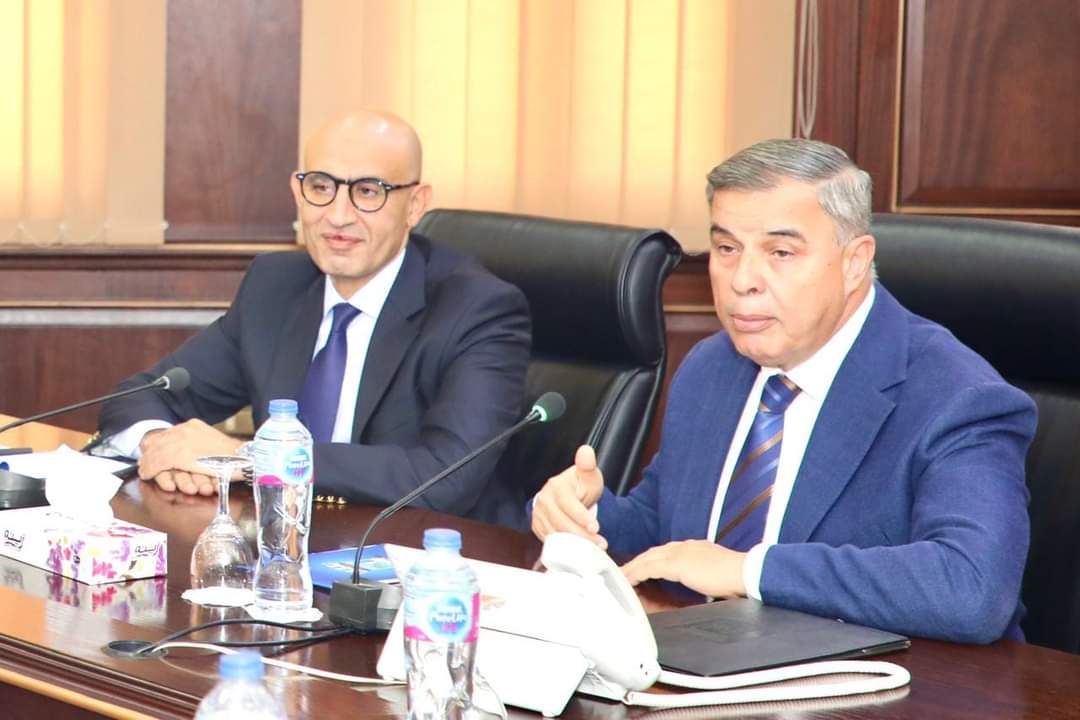 وزير التعليم يلتقى قيادات الإسكندرية.. ويؤكد : نعمل على تأهيل قدرات المعلم