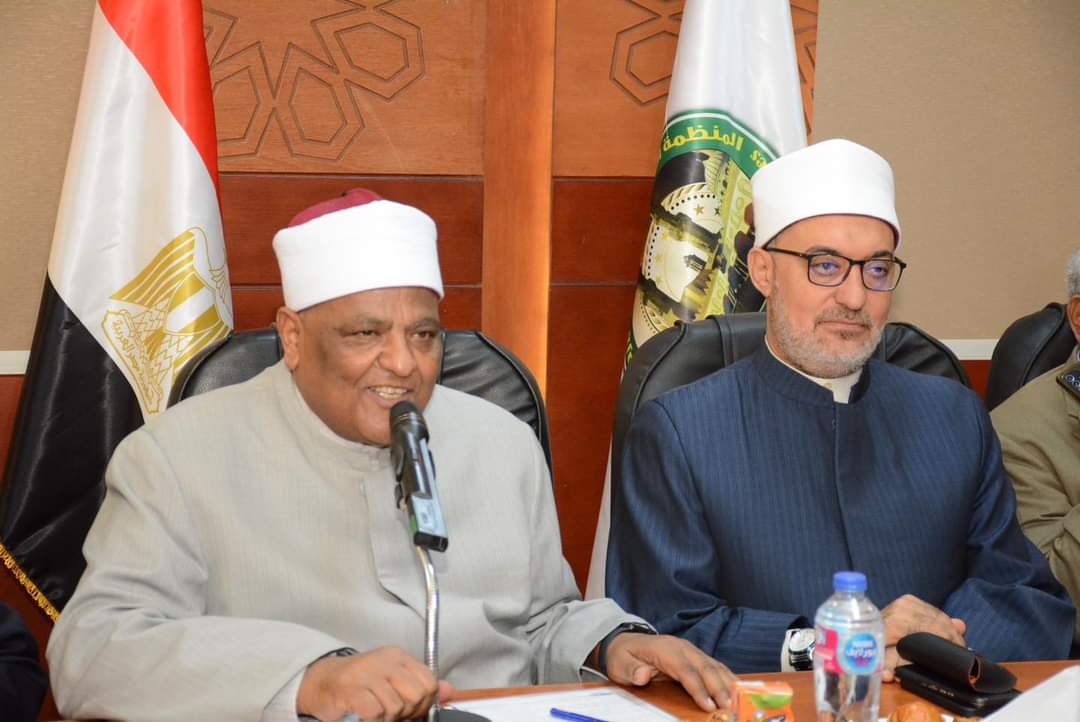 شومان يفتتح ملتقى رؤساء فروع منظمة خريجي الأزهر "الوسطية منهج حياة"