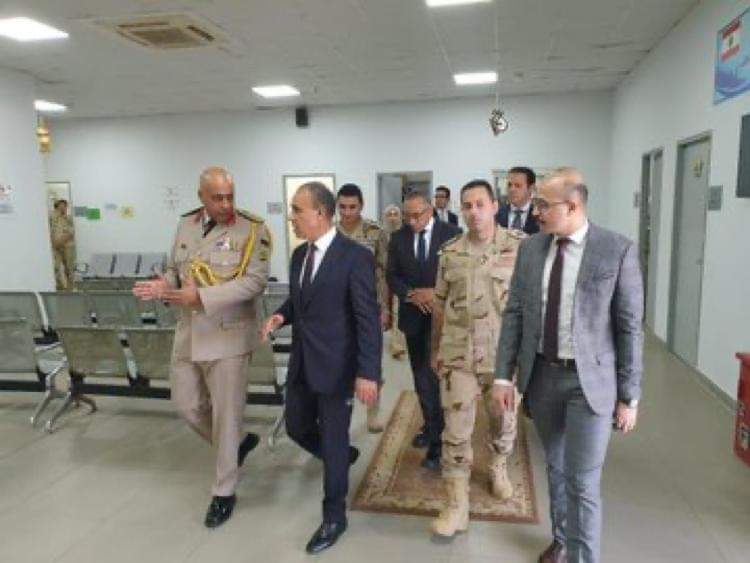 وزير الخارجية يزور المستشفى الميدانى المصرى فى بيروت