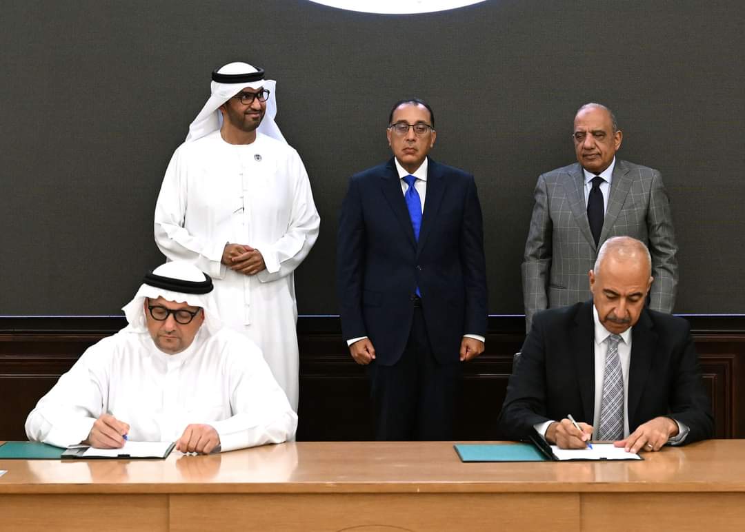 رئيس الوزراء يشهد توقيع اتفاقيتى مشروع إنشاء محطة إنتاج الكهرباء من طاقة الرياح بخليج السويس بقدرة 200 ميجاوات