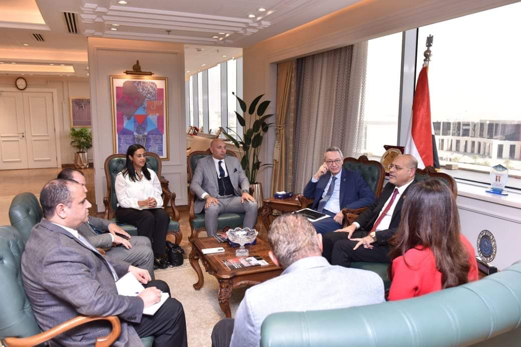 جبران لـ"جمعية رجال الأعمال" : نتعاون مع كافة شركاء التنمية لتأهيل عامل مصرى مُدرب على إحتياجات السوق العمل 