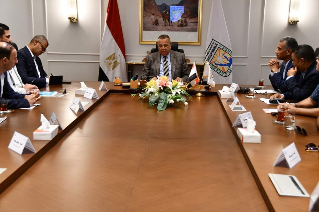 محافظ جنوب سيناء: مصر تستهدف الوصول إلى 30 مليون سائح فى 2028