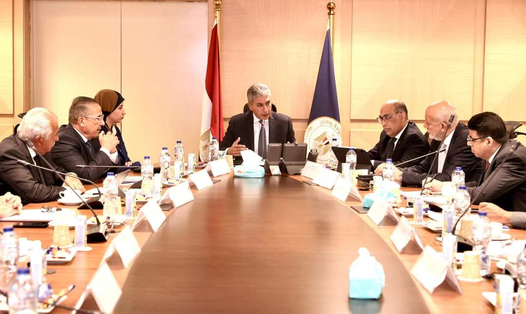 شريف فتحى : استراتيجية الوزارة.. مصر المقصد السياحى الأول فى العالم