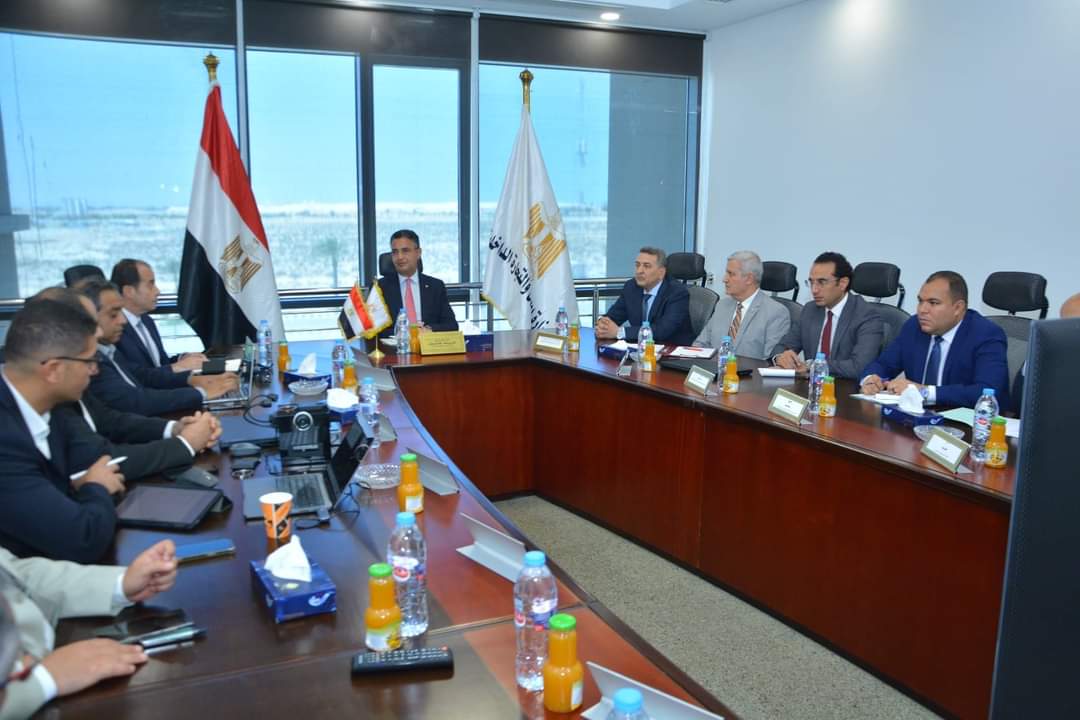 وزير التموين : سرعة الإنتهاء من منظومة التكويد ودمغ المشغولات الذهبية والمعادن الثمينة بالليزر