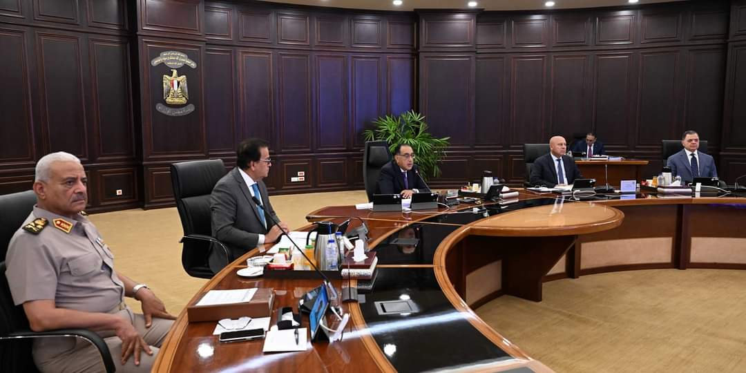 2500 جنيه لتوريد طن قصب السكر و2400 جنيه لبنجر السكر