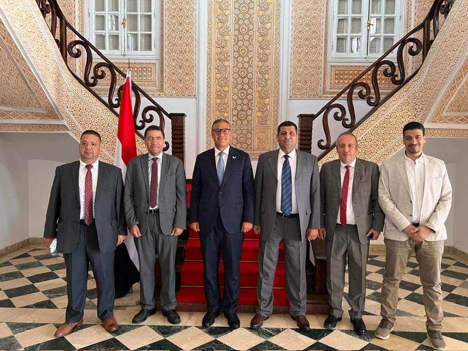 سفير مصر بالجزائر يستقبل وفد شركة المقاولون العرب