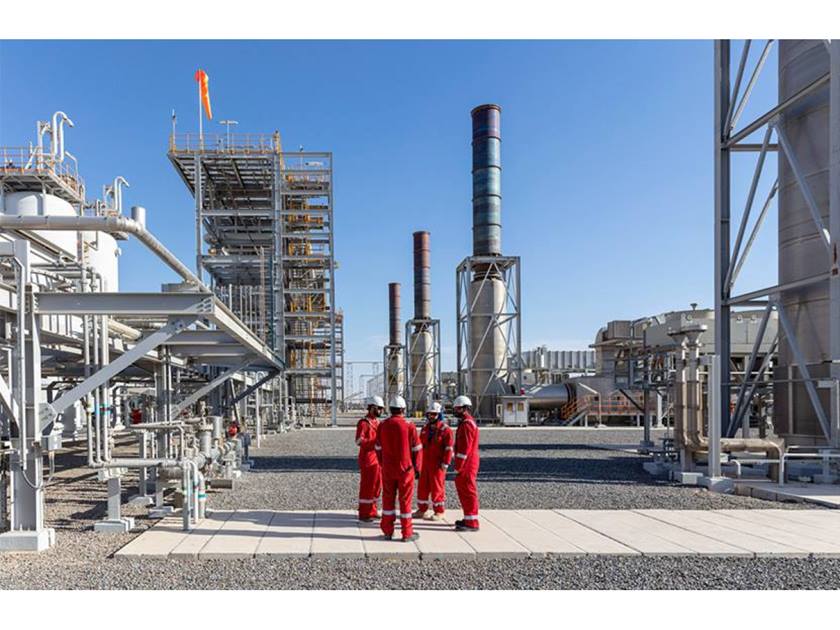 سعر نفط عمان .. يسجل 79.20 دولار للبرميل