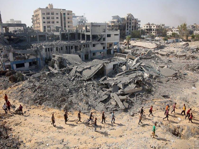 شهداء ومصابون .. في قصف مدرسة تؤوي نازحين شمال مخيم النصيرات وسط غزة