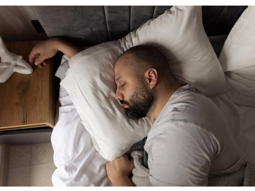 دراسة جديدة .. تظهر العلاقة بين الشعور بالوحدة ورؤية الأحلام المزعجة أثناء النوم
