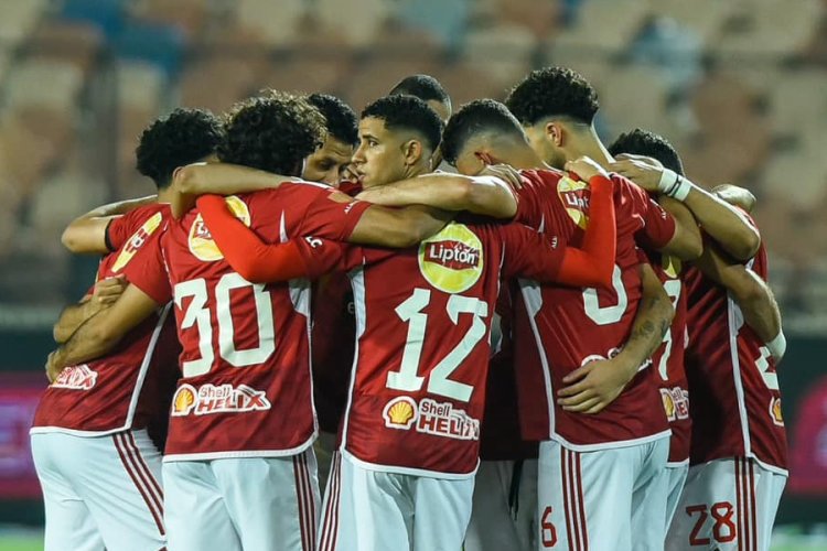 موعد مباراة الأهلي وسموحة في الدوري .. والقناة الناقلة