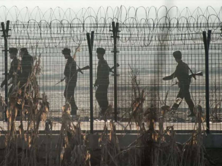 كوريا الشمالية تنشر 250 قاذفة صواريخ .. على الحدود بين الكوريتين