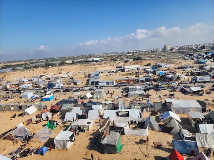 الأمم المتحدة: 30 ألف فلسطيني .. في كل كيلومتر مربع بمنطقة المواصي في غزة