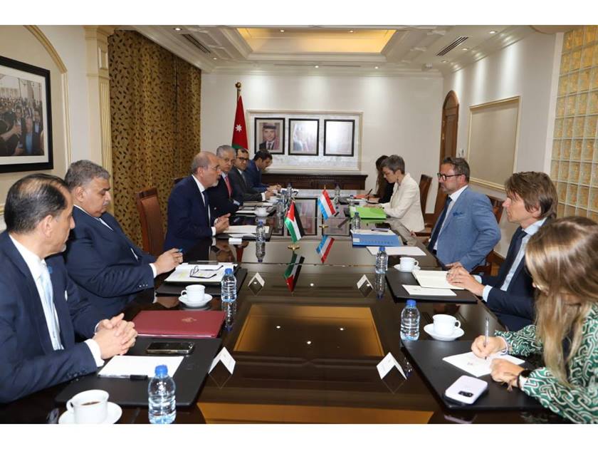 وزير خارجية الأردن: الأوضاع .. تتدحرج نحو الهاوية