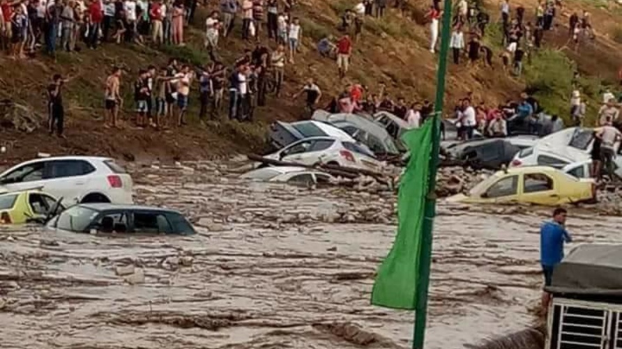 مصرع 3 أشخاص جراء .. بسبب الفيضانات بالجزائر