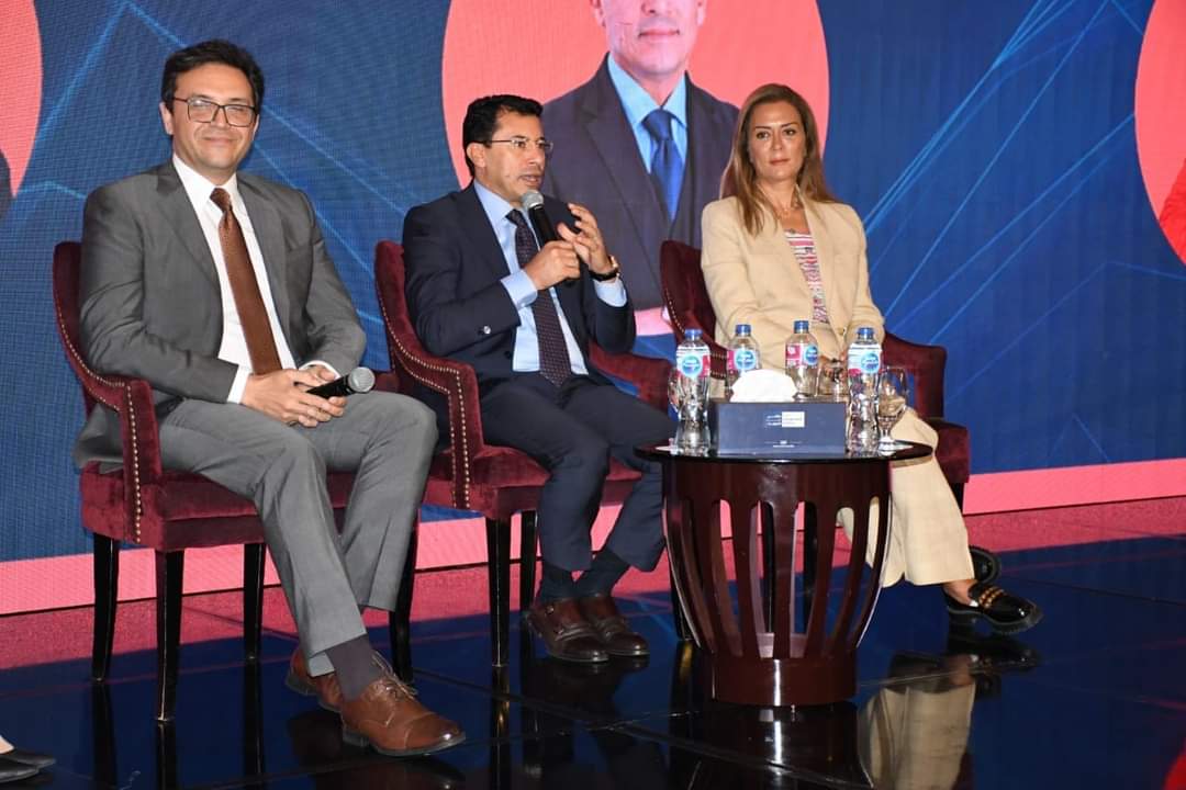 وزير الشباب والرياضة يفتتح الدورة الثانية من ملتقى شباب المعرفة