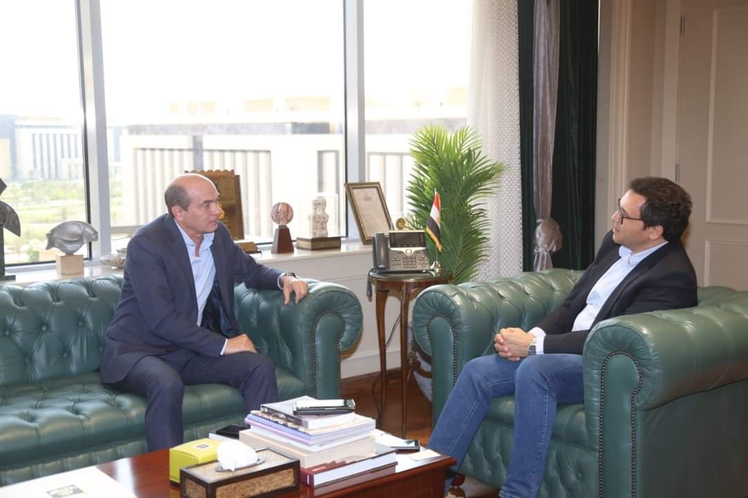 المهندس حمدى السطوحى مشرفًا على صندوق التنمية الثقافية 