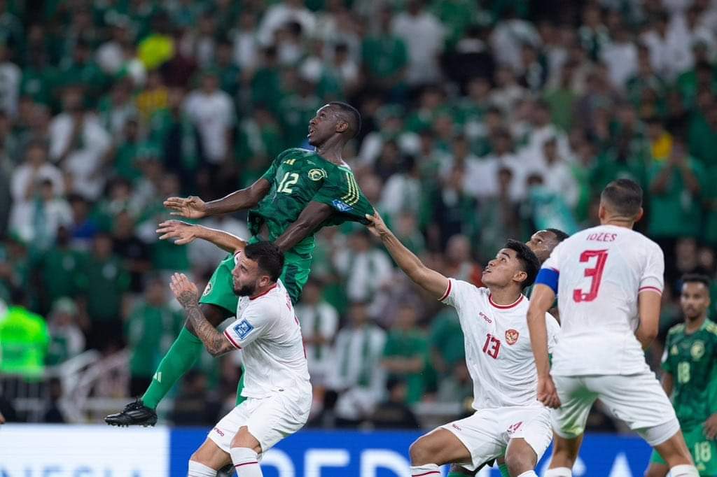 السعودية تتعادل مع إندونيسيا.. والبحرين تلدغ أستراليا بهدف