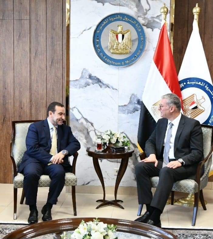 بدوى تابع مع شركة ويذرفورد العالمية مشروع رقمنة حقول و آبار البترول والغاز