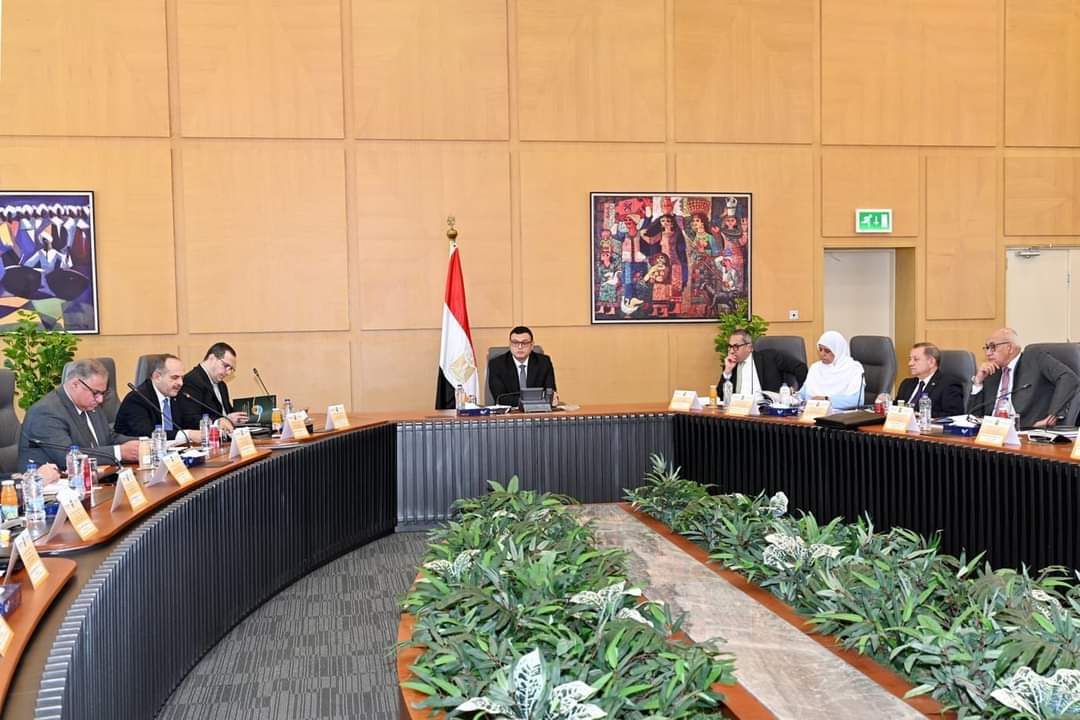 وزير الإسكان يترأس الجمعية العمومية لـ"المقاولون العرب"
