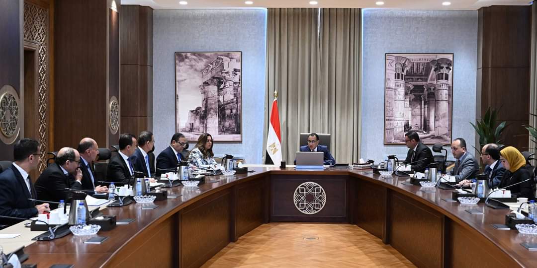 رئيس الوزراء يتابع الترتيبات الجارية لأعمال استضافة المنتدى الحضرى العالمى