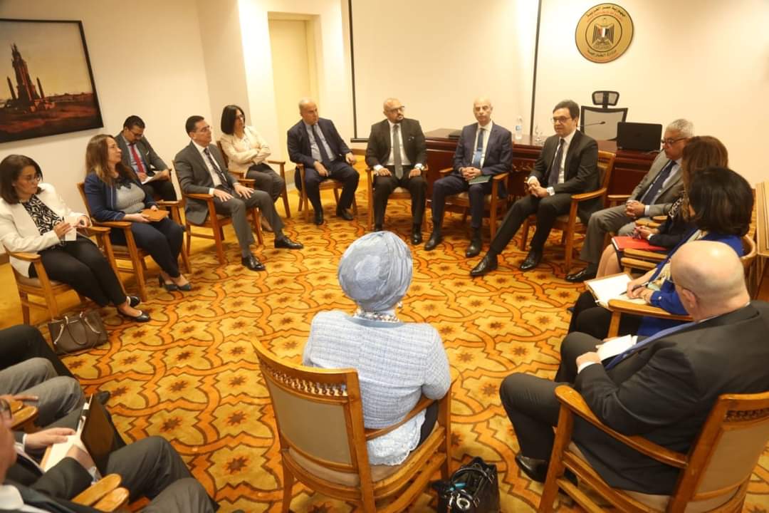 وزير الثقافة يلتقى سفراء مصر الجدد قبل سفرهم لتولي مهام البعثات الدبلوماسية المصرية في الخارج