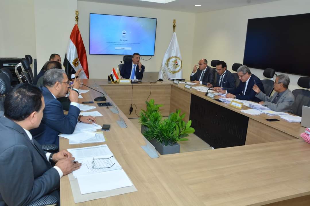 وزير التموين : فحص 583 طلب خلال أسبوعين