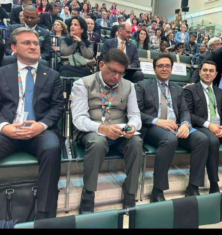 بحضور الرئيس الروسى.. وزير الثقافة يشهد افتتاح "منتدى سانت بطرسبرج للثقافات المتحدة"