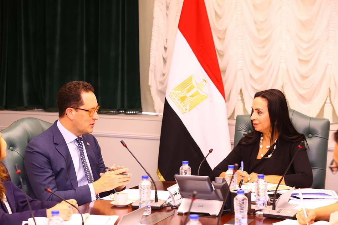 وزيرة التضامن تبحث مع "جونز" أوجه التعاون فى برنامج التمكين الاقتصادى والإجتماعى للمرأة