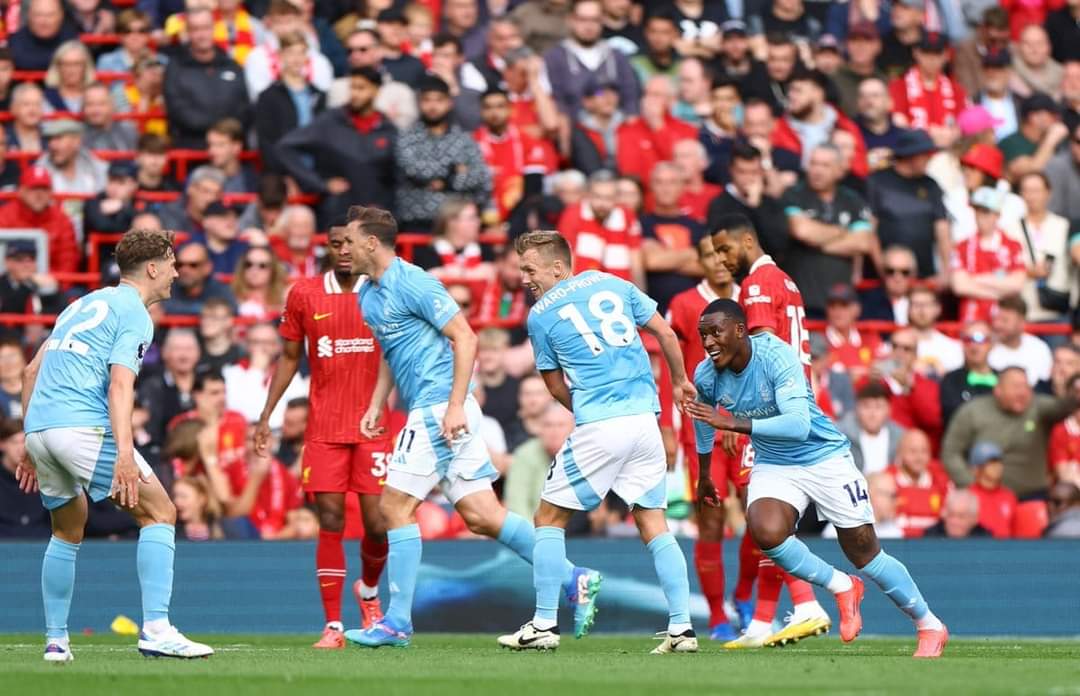 ليفربول يسقط على أرضه ووسط جماهيره أمام نوتينجهام فورست