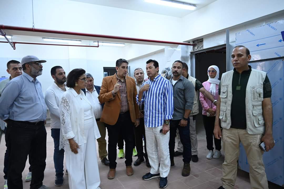صبحى يتفقد مركز التنمية الشبابية والرياضية الجزيرة "2 "بمدينة 6 أكتوبر