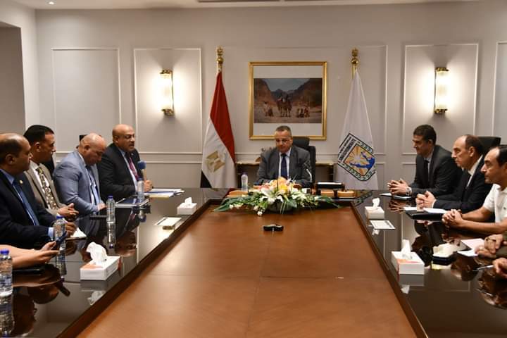 محافظ جنوب سيناء : بلورة الفرص الاستثمارية لعرضها على المستثمرين محليًا ودوليًا