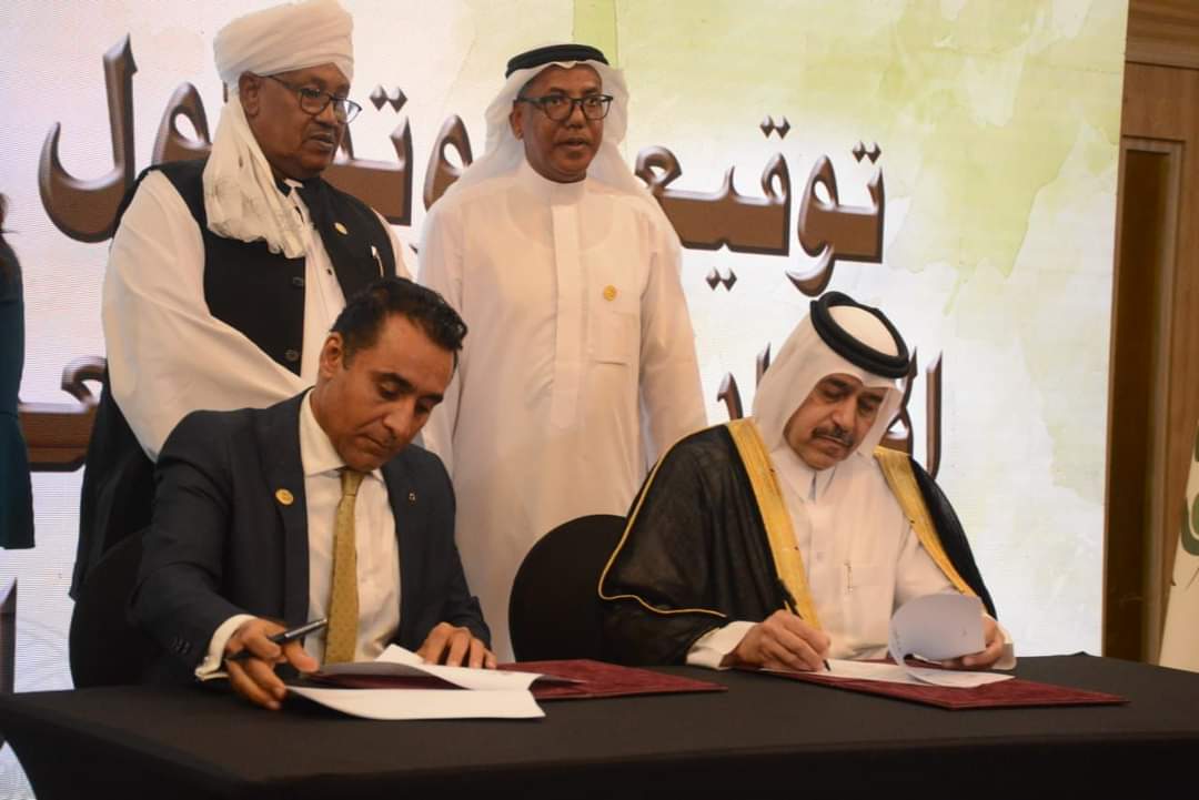 وفد من الاتحاد العربى يزور مستشفى سرطان الأطفال (57357)