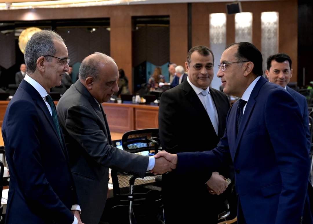 وزير الكهرباء : تركيب أكثر من 186 ألف عداد كودى على مستوى الجمهورية