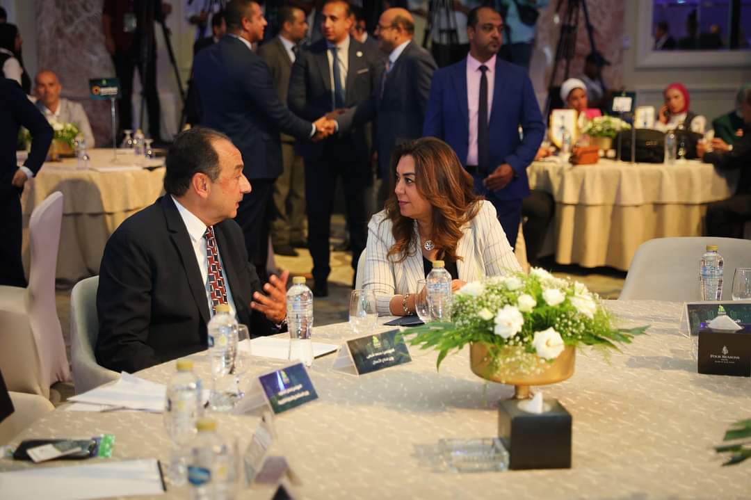 وزيرة التنمية المحلية تشارك فى "ملتقي بناة مصر 2024 - فرص الشركات المصرية فى مخططات التنمية الإقليمية