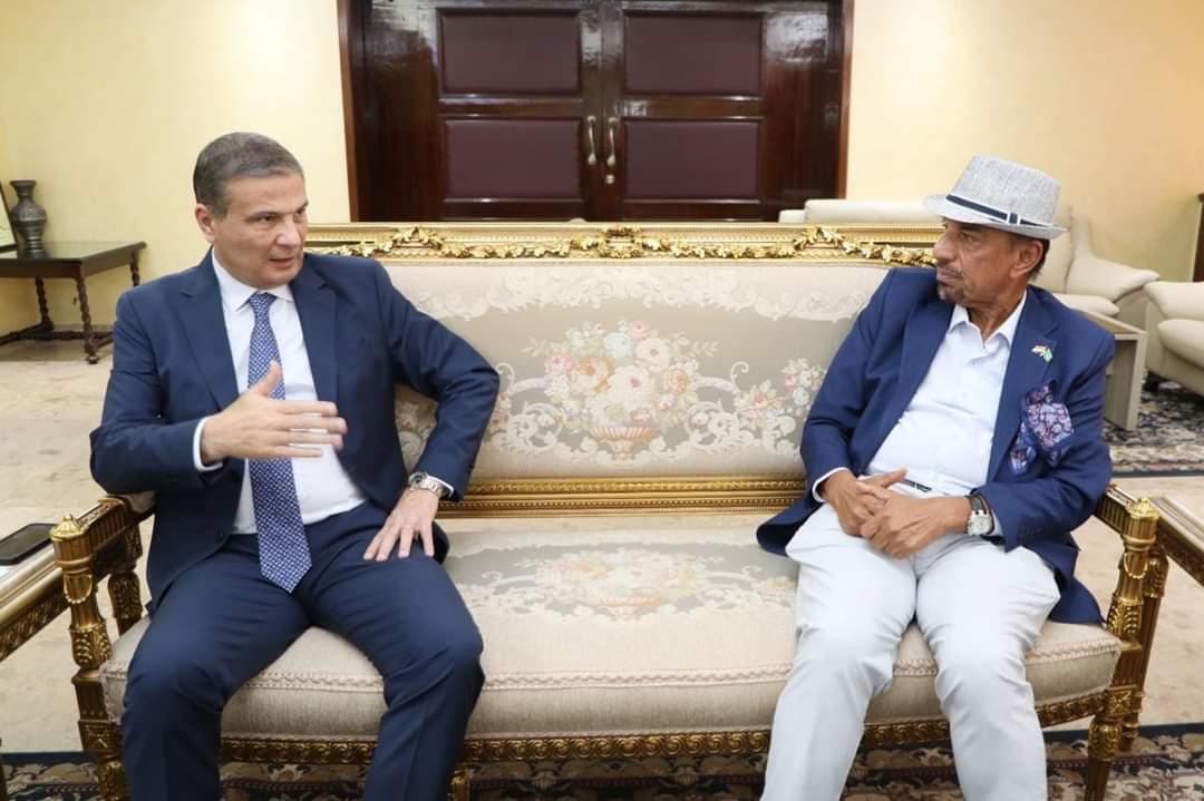 وزير الزراعة يبحث مع مجموعة "الحكير" تعزيز الاستثمارات الزراعية السعودية فى مصر  